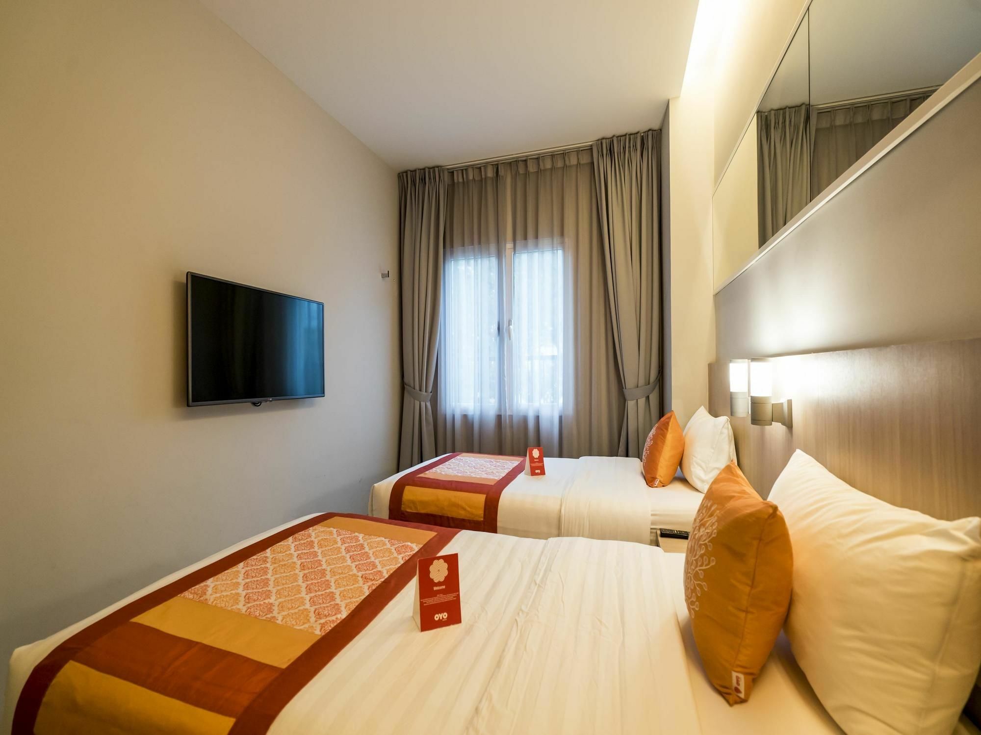 Oyo 279 Orange Premier Hotel Куала-Лумпур Екстер'єр фото